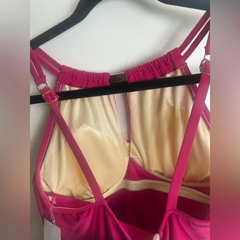 NWT MagicSuit Tummy Control Susan Allover Slimming Hot Pink One Piece Size 12